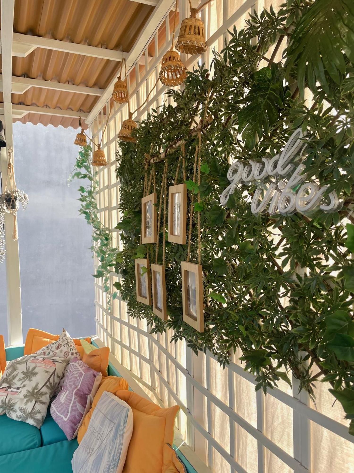 Orange Terrace Hostel *